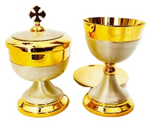 Juego de 2 piezas de Metal con Ciborium para iglesia, Alicia en metal chapado en oro, diseño moderno, ciborium - Product Image 1