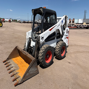 Cargadora Compacta S650 2022, Equipo de Construcción de Uso Pesado con Motor y Caja de Cambios con Capacidad de Carga Nominal de 200 Toneladas - Product Image 1