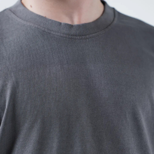 T-shirt de sport pour homme, personnalisé, imprimé en sérigraphie sur le devant, tricoté, coupe oversize, séchage rapide, anti-boulochage, pour musculation et entraînement - Product Image 6