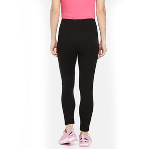 กางเกงเลกกิ้งเอวสูงทรงสวย กระชับสัดส่วน ควบคุมหน้าท้อง ผ้าเนื้อนุ่ม ระบายอากาศได้ดี เหมาะสำหรับโยคะและการออกกำลังกาย - Product Image 3