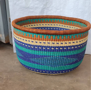 ตะกร้าสานมือพร้อมหูจับตะกร้าดีไซน์ใหม่ทำจากหญ้าทะเลทอ bolga จาก2023ในเวียดนาม - Product Image 1