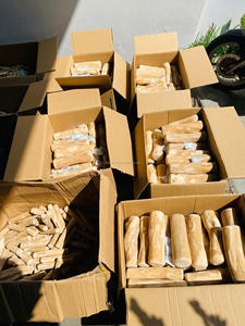 Jouet à mâcher pour chien en bois de café naturel, accessoire pour animaux de compagnie de qualité supérieure, fabriqué à la main au Vietnam - Product Image 2