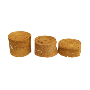 Bande de fibre de coco naturelle pour l'enroulement des arbres et le soutien des plantes dans les applications de jardinage et de paysagisme extérieur - Product Image 1