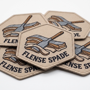 Patch brodé rond en bois Cooper pour panneau, fabricant sur mesure - Product Image 2