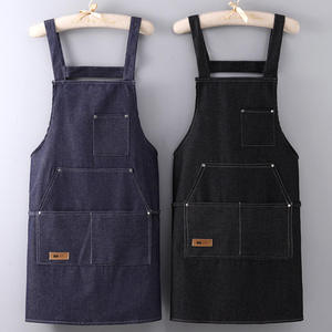 Tablier de barbier professionnel IKZARSA en jean confortable sans manches avec sangles dorsales en cuir et toile marron - Product Image 2