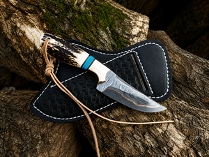 Couteau de cowboy artisanal en acier damas cuivré avec manche en corne turquoise et étui de transport en forme de crêpe pour ceinture, cadeaux de mariage - Product Image 4