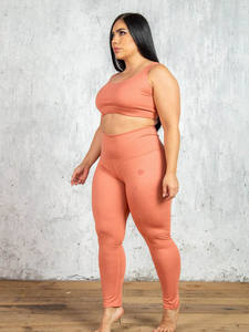 Ensemble de vêtements de yoga sans couture, best-seller, avec logo personnalisé, pour femmes corpulentes, pour l'exercice, le sport et la remise en forme - Product Image 5