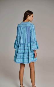 Robe courte en coton jacquard pour femmes, style bohème, col en V, manches cloche - Product Image 3