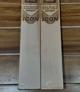 Bate de Críquet Ihsan Sports Icon Edition, Grado Jugador, Madera de Sauce Inglesa, Ligero, Duradero, 40mm de Grosor, Incluye Funda Protectora - Product Image 1