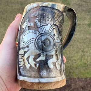 Mug en corne de bœuf véritable fait main, style Viking, motif Animal Love Angel, pour Mead et Bière, Écologique, Personnalisable, Occasions Spéciales, Antique - Product Image 4