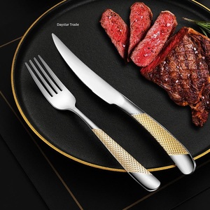 Ensemble de couverts modernes de luxe en acier inoxydable durable avec manches en bois, poli à la main, finition haute brillance, compatible lave-vaisselle, pour fêtes et voyages - Product Image 2
