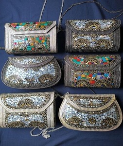Bolso de Mano Metálico con Mosaico Tradicional, Artesanía Natural, Hecho a Mano, para Fiestas, Estilo Indio - Product Image 1
