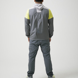 Ensemble de survêtement coupe-vent deux pièces pour homme, veste à capuche zippée et pantalon de jogging, personnalisable, léger, en nylon et polyester, tenue de sport - Product Image 3