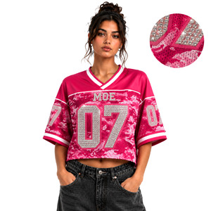 Jersey de Fútbol Americano de Lujo con Diseño de Camuflaje Rosa Intenso y Pedrería, Personalizado ODM, Hombros Caídos, Top Corto de Camuflaje Premium - Product Image 1