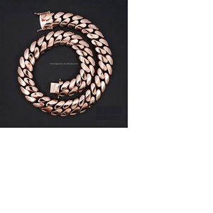 Cadena de Oro Rosa de Lujo con Eslabones Cubanos para Hombre, Joyería Hip Hop, Estilo Audaz Inspirado en Moissanita - Product Image 3