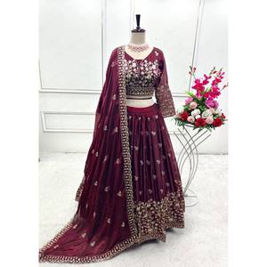 Lehenga Choli de soirée pour femmes, avec broderie élégante et travail de séquence - Product Image 2