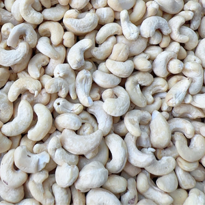 Usine de confiance, vente en gros de noix de cajou biologiques, noix de cajou W180 W210 W240 Santigo, emballage personnalisé - Product Image 1