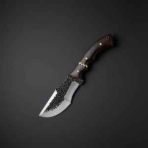 Couteau de chasse en acier à haute teneur en carbone, très vendu, avec manche en bois et étui en cuir, idéal pour le camping et les activités de plein air - Product Image 3