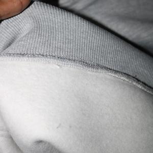 Sudadera con capucha de algodón de felpa de color gris ceniza, de gran tamaño, de tejido grueso y canalé apretado, talla americana, con bordado desgastado, Finer Thread - Product Image 4