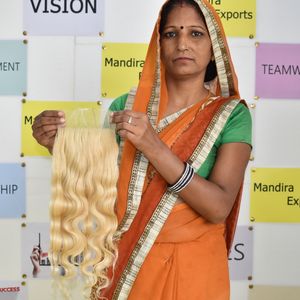 Natural Virgin Vendor Black <b>Color</b> Human <b>Hair</b> Kinky Bodywave <b>6</b>*<b>6</b> Closure Raw Cambodian Manufacture Temple Human <b>Hair</b> extensions - Product Image 2