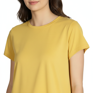 Conjunto de ropa deportiva de otoño para mujer: shorts de ciclista y camiseta de ajuste holgado, diseño de moda nuevo, venta al por mayor para boutiques. - Product Image 3