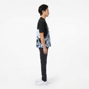 Camiseta Gráfica Oversize 100% Algodón 240gsm de Alto Gramaje con Estampado de Esqueleto, Logotipo Personalizado OEM, Ropa Casual Urbana para Hombre - Product Image 3