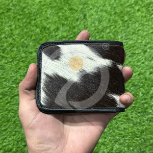 Portefeuille court pour homme en cuir de vachette véritable fait main de qualité supérieure, avec organiseur de cartes et finition rustique en cuir à poils. - Product Image 1
