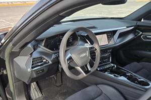 Audi e-tron GT Prestige 2022 - Product Image 3