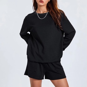 Conjunto de Sudadera y Pantalones Cortos Casuales de Verano para Mujer, Transpirable, con Patrón Personalizable, Color y Logotipo Personalizables, Servicio OEM, Venta al Por Mayor - Product Image 1