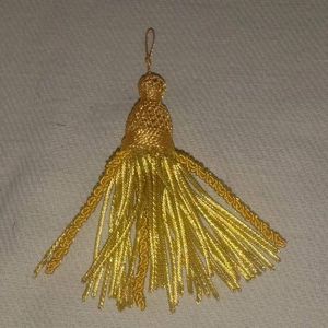 Fabrication pakistanaise, nouvelle conception, fils de bullion en nylon/polyester de haute qualité, pompons sur mesure, best-seller - Product Image 1