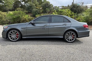 Mercedes-Benz E-63 S AMG Sedán 2015 - Product Image 3
