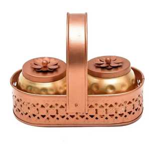 Juego de 4 Frascos de Metal Dorado Martillado para Frutos Secos con Bandeja de Madera, Tapa Dorada con Diseño Floral, Organizador de Almacenamiento de Dulces - Product Image 4