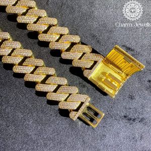 สร้อยคอผู้ชาย Charm_Jewells ประดับโมอิสซาไนต์ ชุบทอง 14K บนตัวเรือนเงิน ดีไซน์แบบฮิปฮอป ทรงเหลี่ยมเจียระไน ประดับเพชรเม็ดเล็กๆ ได้รับการรับรองจาก IGI - Product Image 4