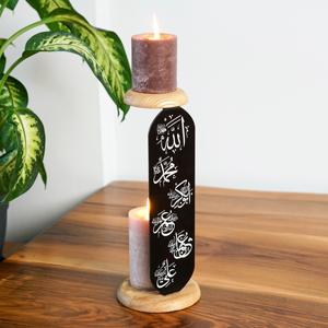 Portavelas metálico islámico de lujo con caligrafía árabe y base de madera para la sala de oración del hogar, decoración para Ramadán y Eid, de la India. - Product Image 1