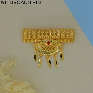 Broche chapado en oro de estilo francés tradicional MIJ, broche étnico de diseñador, broche para mujer, para bodas, broche de estilo árabe pesado. - Product Image 5