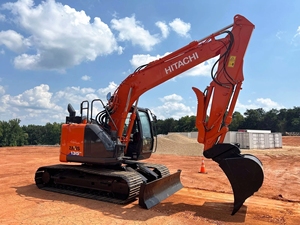 Excavatrice hydraulique 101HP ZX135US-6 prête pour les travaux de construction civile lourde - Product Image 2