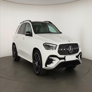 เมอร์เซเดส-เบนซ์ GLE รถเอสยูวีสุดหรู ประสิทธิภาพระดับพรีเมียม พร้อมคุณสมบัติด้านความปลอดภัยขั้นสูงและพื้นที่ภายในกว้างขวาง - Product Image 2