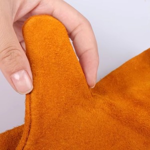 Guantes de Soldadura de Piel de Cabra de Primera Calidad Resistentes al Calor, Ligeros, con Protección Natural para el Pulgar - Product Image 4
