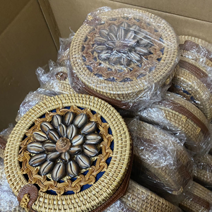 Bolsos de mimbre/paja de alta calidad, pintados a mano en Vietnam, de gran capacidad, para el verano, ideales para regalo de mujer, artesanía y moda. - Product Image 1