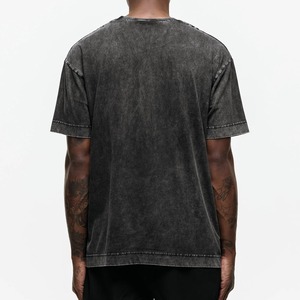 เสื้อยืดคอกลมแขนสั้นทรงปกติสำหรับผู้ชาย ผ้าคอตตอนเจอร์ซีย์เนื้อนุ่มระบายอากาศได้ดี น้ำหนัก 220 กรัม ลวดลายแบบกำหนดเอง สไตล์ลำลองแนวสตรีท - Product Image 2