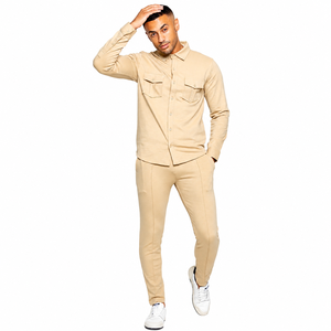 Trajes Deportivos de Invierno Ecológicos para Hombre, Color Beige, Manga Larga, Cierre de Botones, Corte Regular, Bolsillos Laterales - Product Image 1