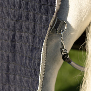 Couverture de cheval haut de gamme, imperméable et respirante, fournisseur d'équipements équestres, couvertures de cheval personnalisées, couverture d'extérieur pour l'équitation et les écuries - Product Image 5