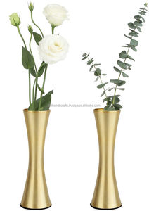 Vase de table en métal martelé finition cuivre – Récipient floral à accent or rose brillant pour les détaillants de boutiques - Product Image 4