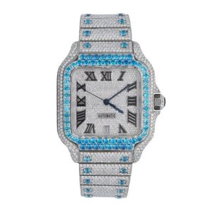 Reloj de Lujo para Hombre con Cronógrafo de Diamantes, Correa de Goma Roja y Negra con Camuflaje, Bisel con Incrustaciones de Diamantes, Esfera Deportiva de Cuarzo, Números Arábigos - Product Image 5