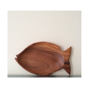 Plato de Madera Decorativo para Servir, Diseñado para Mejorar el Entretenimiento en el Hogar y la Experiencia Gastronómica - Product Image 4