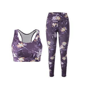 Conjunto de Yoga de Moda para Mujer con Logotipo Personalizado, Sujetador Deportivo, Leggings Largos, Ropa Deportiva Ligera de Secado Rápido - Product Image 1