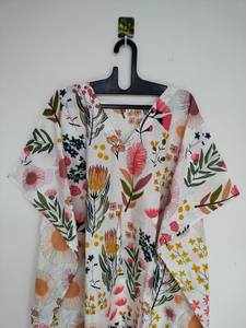 Vestido Kaftán de Algodón Hecho a Mano en India, Túnica Kimono de Corte Holgado para la Playa - Product Image 2