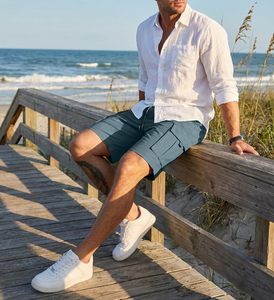 Tela de secado rápido para entrenamiento y actividades deportivas Pantalones cortos de verano premium para hombre Tela ligera y transpirable para uso casual y al aire libre - Product Image 3