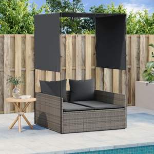 Lettino Doppio Prendisole in Rattan PE Grigio con Struttura in Acciaio Verniciato a Polvere e Poliestere - Lettino Durevole dal Design Elegante - Product Image 1