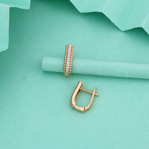 Pendientes de Aro Dobles de Oro Premium con Circonitas Cúbicas para Mujer, Aros Huggie de Lujo con Circonitas, Joyería Delicada para Boda, Regalo - Product Image 2